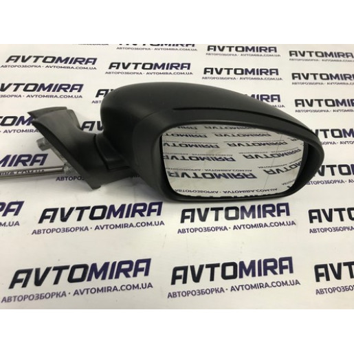 Зеркало боковое правое механическое Skoda Fabia 2007-2010 5J2857508C
